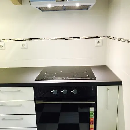Excellent 2 Bedroom In Lisboa