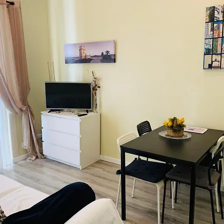 Excellent 2 Bedroom In Lägenhet Lisboa